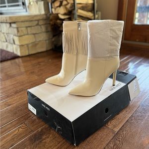 Tries Heeled Fringe Booties Nine West brand new!